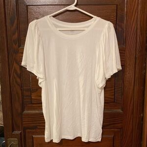 GAP Classic White Short Sleeve Tee